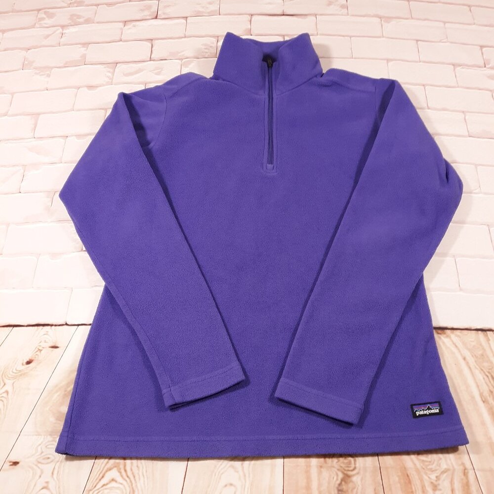 Patagonia‎ Sweater Womens Small 1/4 Zip Pullover Fleece Polyester Purple